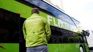 Massiver Fahrgastverlust bei Fernbussen wegen Neun-Euro-Ticket 