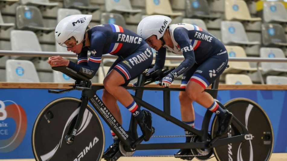 Suivez le guide: Anne-Sophie Centis et Elise Delzenne, le pari 2024 du para cyclisme français