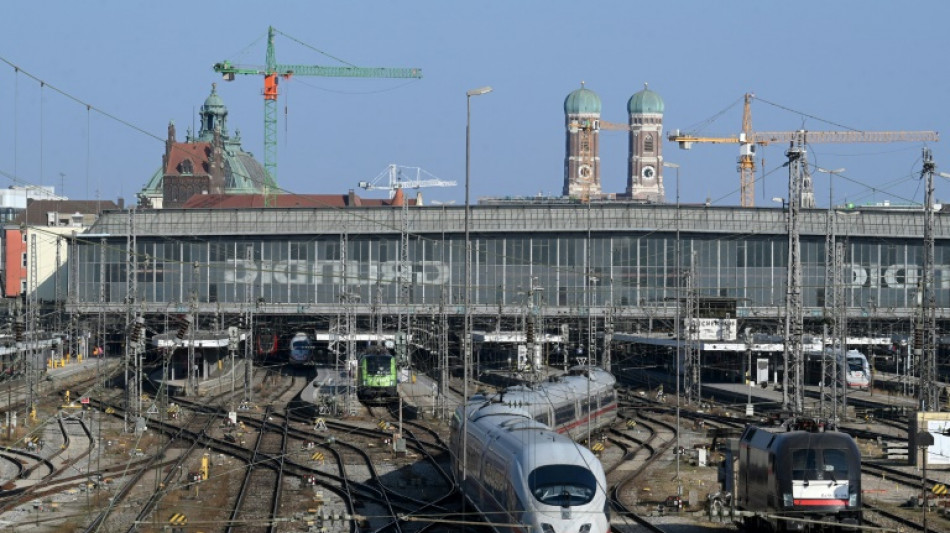 Bericht: Pünktlichkeit im Fernverkehr der Bahn im Juni weiter gesunken