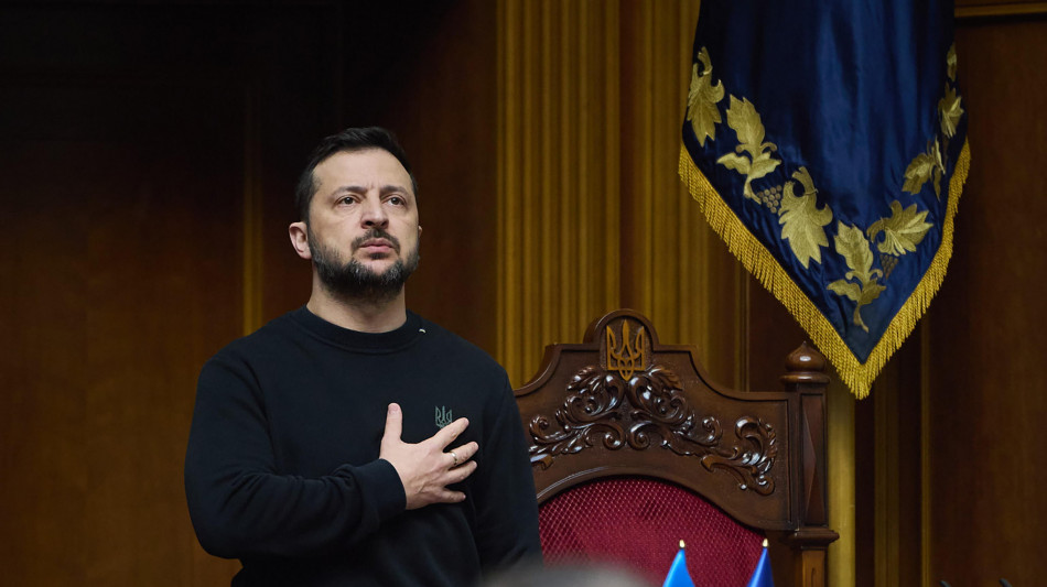 Zelensky, mine Usa importanti per fermare l'avanzata russa