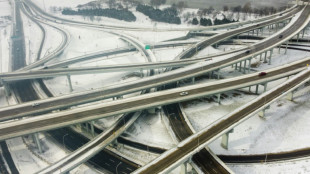 Tormenta de nieve en EEUU deja 32 muertos, apagones y vuelos cancelados