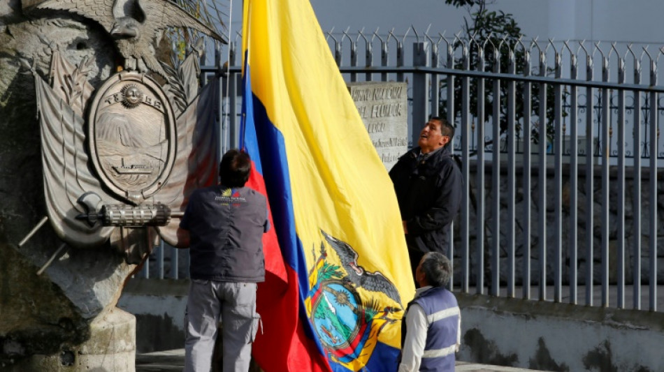 El empresario Daniel Noboa se posesiona como el presidente más joven de Ecuador