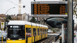 Bewährungs- und Geldstrafen nach Angriff auf Jugendliche in Berliner Straßenbahn