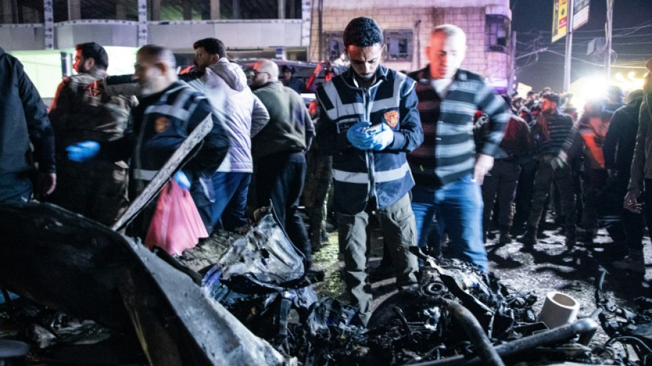 Al menos ocho muertos en la explosión de un coche bomba en un mercado en Siria, según una oenegé