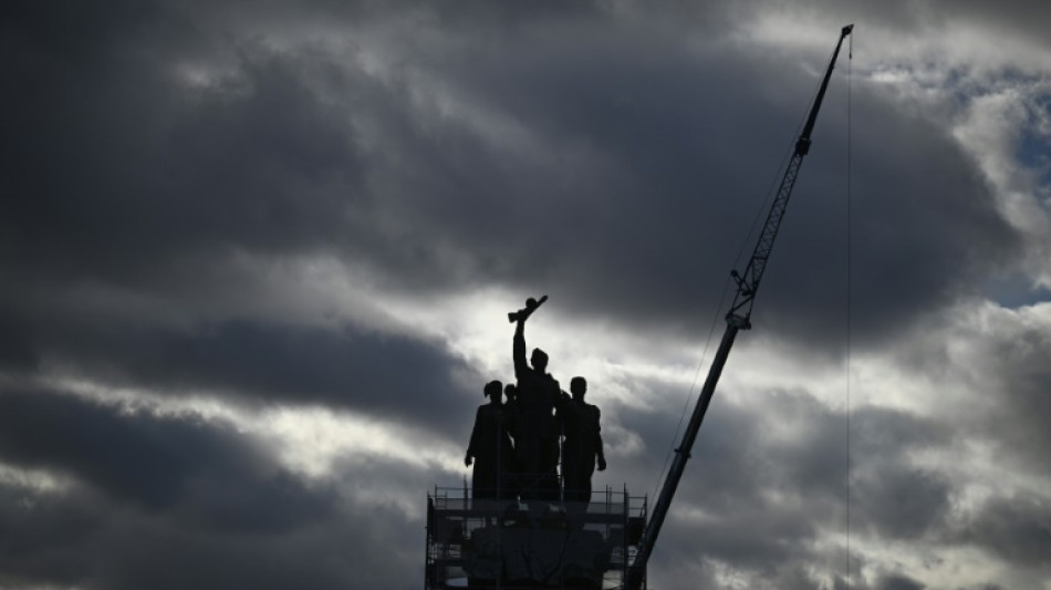 Bulgaria desmonta un monumento en homenaje al soldado soviético