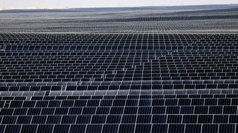 Australia green lights world's 'largest' solar hub