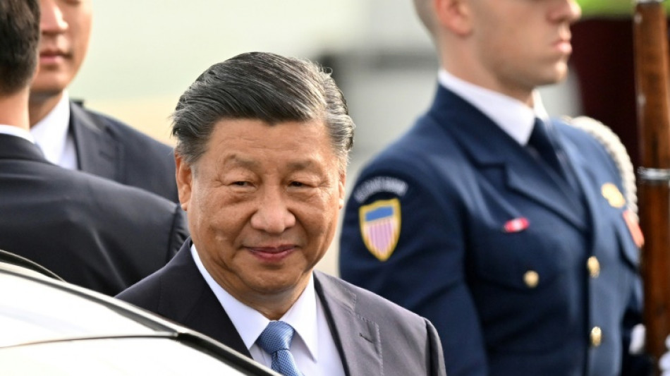 La China de Xi tiene "problemas reales", dice Biden en vísperas de su reunión