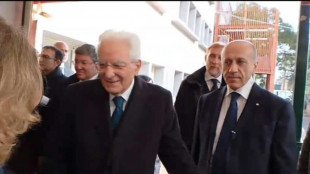 Mattarella visita scuola dopo insulti razzisti a due ragazzi