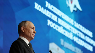 Putin says troops have upper hand in Ukraine