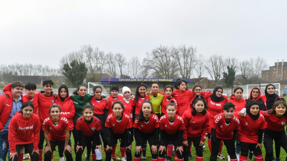 Afghanische Fußballerinnen geben Debüt in Australien