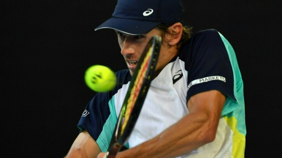 Aussie tennis star de Minaur hits back over false Covid pass claim