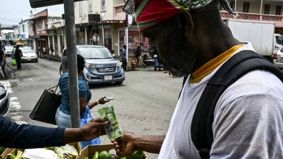 "Sommes-nous prêts?", les habitants d'Antigua-et-Barbuda soupèsent l'idée d'un départ de la couronne britannique 