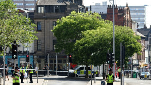 Royaume-Uni: trois morts dans le centre-ville de Nottingham, bouclé par la police