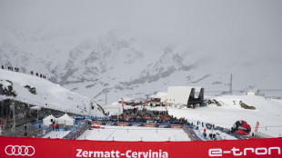 Ruspe sul ghiacciaio per Coppa del mondo a Cervinia, 4 indagati