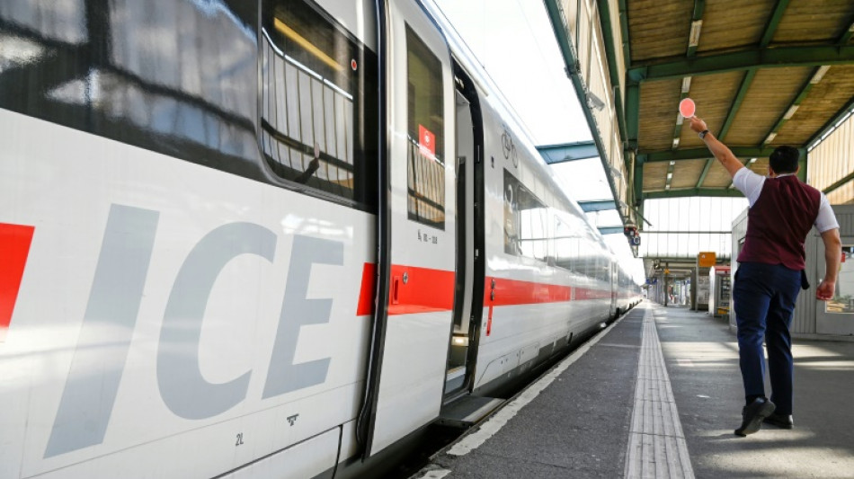 Handyempfang auf Bahnstrecken wird laut DB und Telekom besser