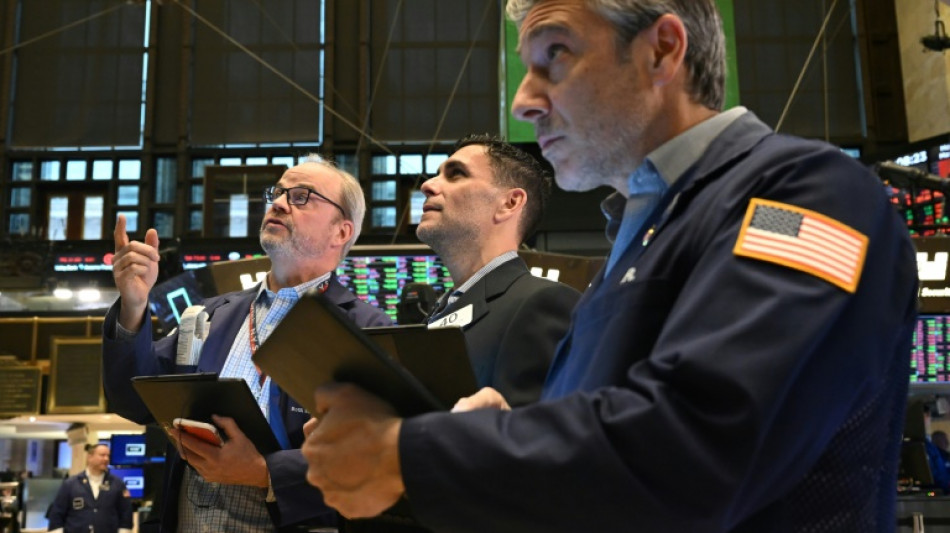 Wall Street ouvre prudemment dans le vert après le ralentissement de l'inflation américaine