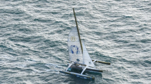 Route du Rhum: Philippe Poupon a terminé sa traversée à bord du voilier de Florence Arthaud