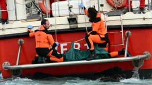 Outros cinco corpos são encontrados após naufrágio de barco de luxo na Itália