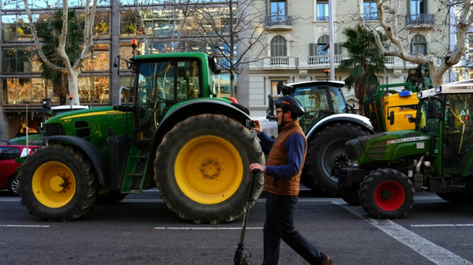 Los agricultores españoles mantienen la presión por tercer día consecutivo