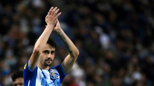 Arsenal sign midfielder Fabio Vieira from Porto