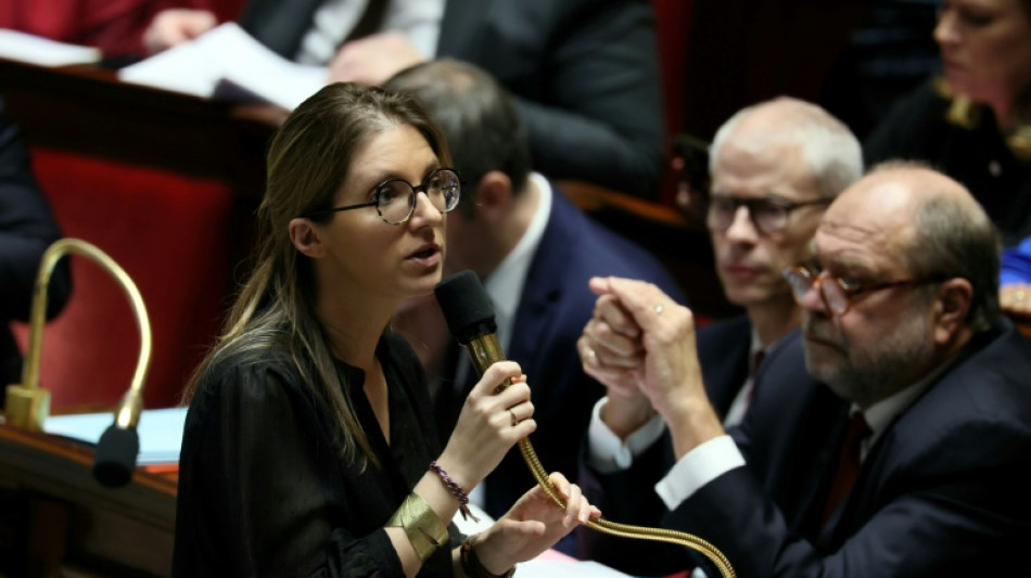 IVG dans la Constitution: réunion du Congrès "le 5 mars", annonce Aurore Bergé