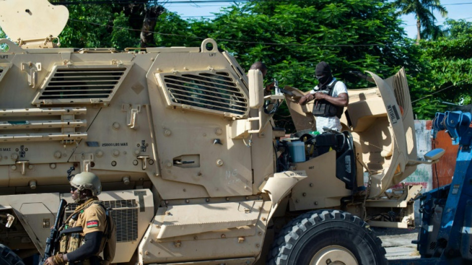 Rival gangs sign truce in Haiti's largest shantytown