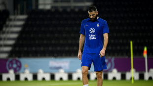 Mondial: Benzema forfait, les Bleus groggy 