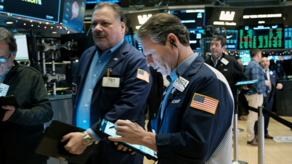 Wall Street ouvre en hausse, séduite par des indicateurs meilleurs que prévu