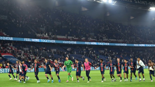 PSG atropela Montpellier em seu 1º jogo em casa no Francês