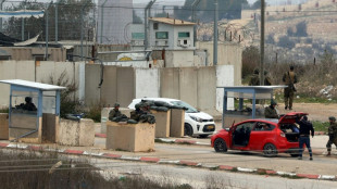 'Living in a cage': West Bank checkpoints proliferate after Gaza truce