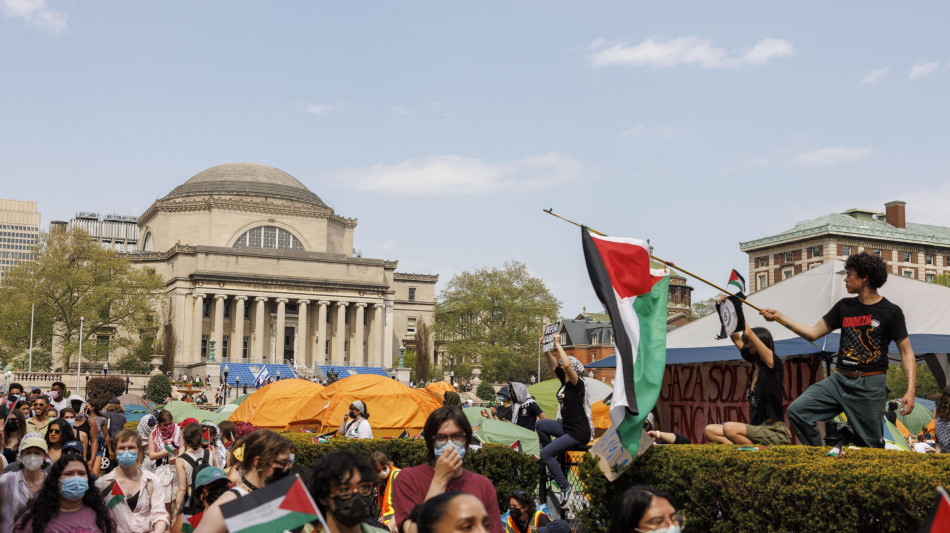 Manifestanti della Columbia occupano edificio accademico