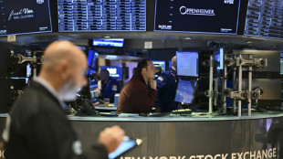 Wall Street ouvre en petite hausse, calme après Thanksgiving