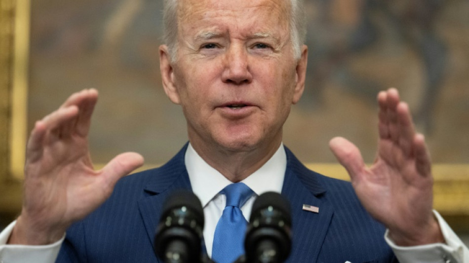 Biden propone USD 33.000 millones de ayuda para Ucrania y apunta a los oligarcas rusos