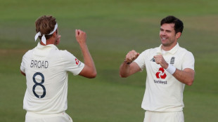 England recall Broad and Anderson for New Zealand Tests