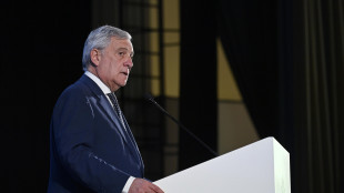 Tajani in Liguria, non torni quella dei clienti di certe tessere