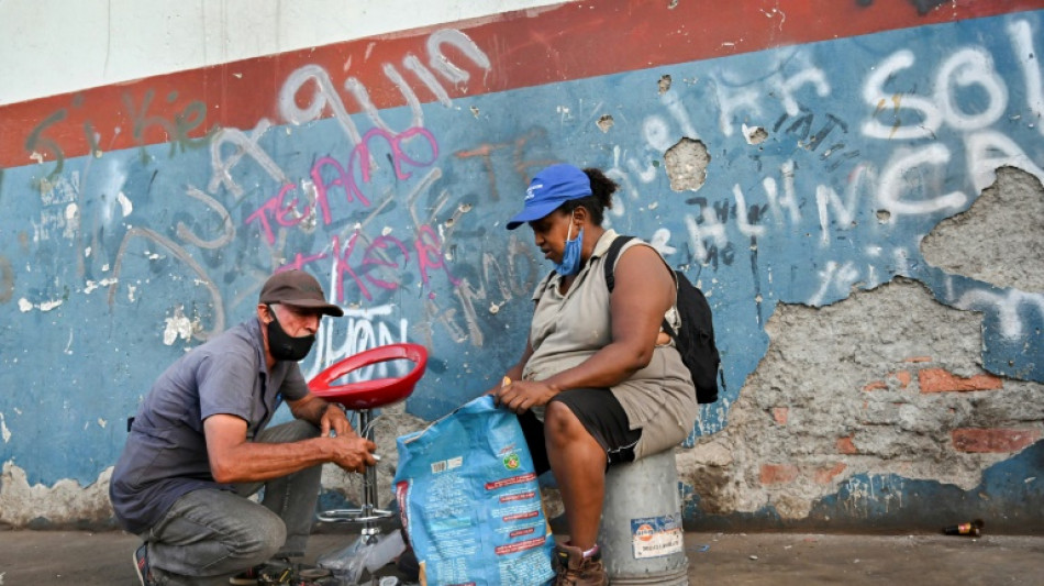 Desempleo urbano en Colombia cae al 14,8% en enero 