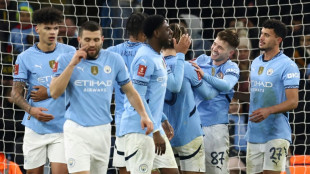 Manchester City massacra Salford (8-0) na Copa da Inglaterra