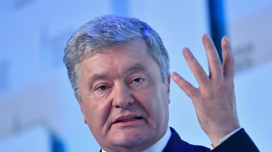 Petro Poroshenko nella lista dei ricercati di Mosca