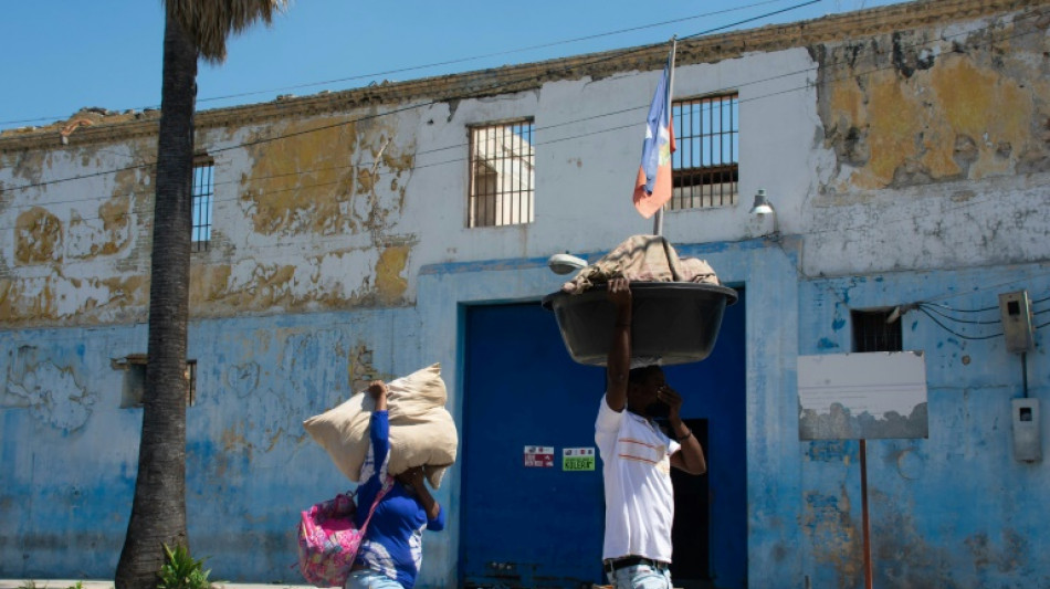 El primer ministro de Haití, cuestionado en su país, aterriza en Puerto Rico