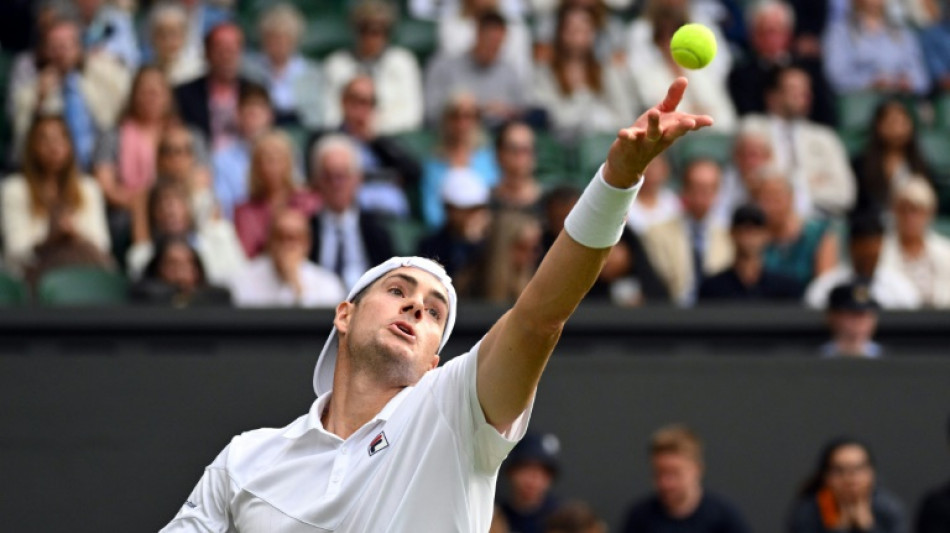 John Isner sets new world record for aces during Wimbledon match