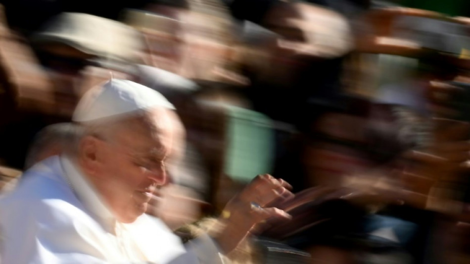 El papa viaja a Hungría para abogar por la paz en Ucrania y por los inmigrantes