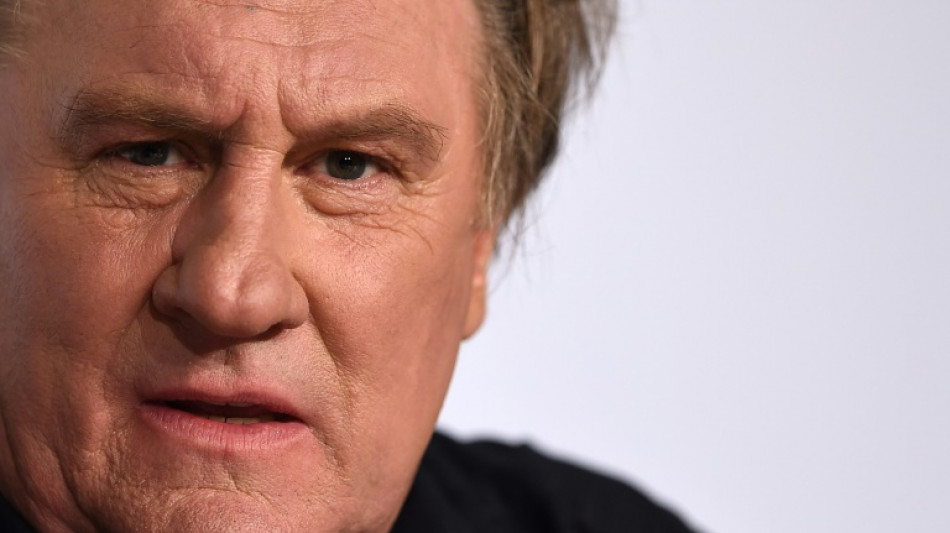 Julgamento de ator francês Gérard Depardieu por agressões sexuais é adiado