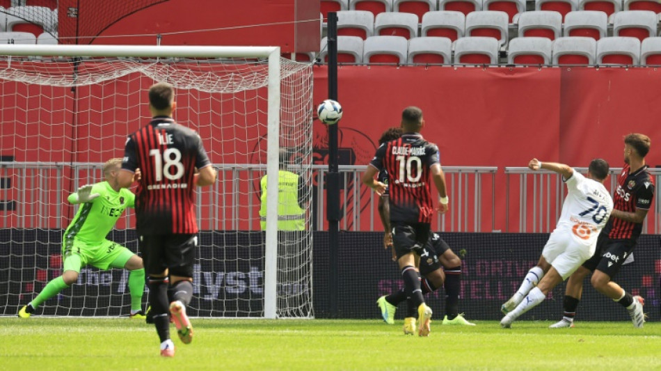 Ligue 1: Marseille étrille Nice 3-0 avec un doublé de Sanchez  cb-stt/lve/hpa