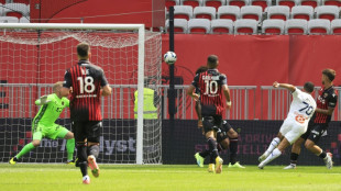 Ligue 1: Marseille étrille Nice 3-0 avec un doublé de Sanchez  cb-stt/lve/hpa