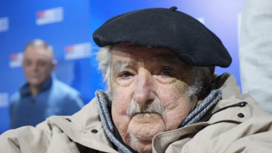 Ex presidente dell'Uruguay Mujica lascia l'ospedale