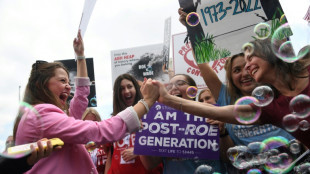 La Corte Suprema de EEUU revoca el derecho constitucional al aborto