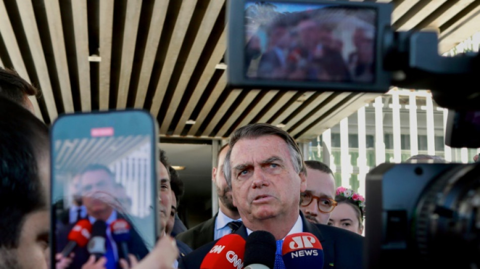 Bolsonaro enfrenta julgamento que pode torná-lo inelegível por 8 anos