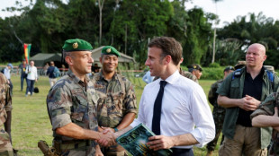 Macron inicia visita delicada à Guiana Francesa