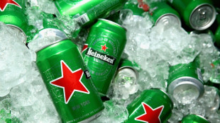 Heineken deja de producir y vender cerveza en Rusia