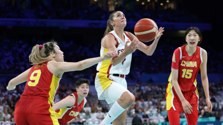 España derriba la muralla china y arranca con victoria en básquet femenino